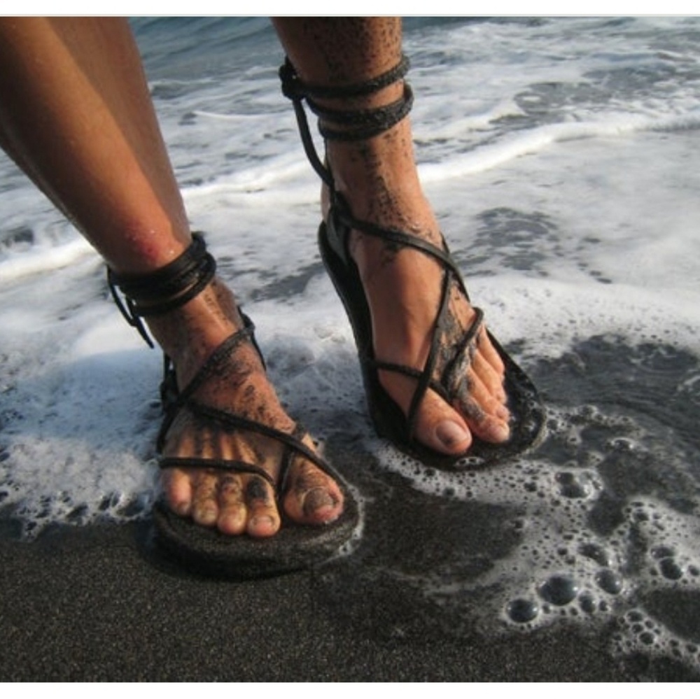 Tread Light Gear Unisex Adjustable Lace Up Sandal